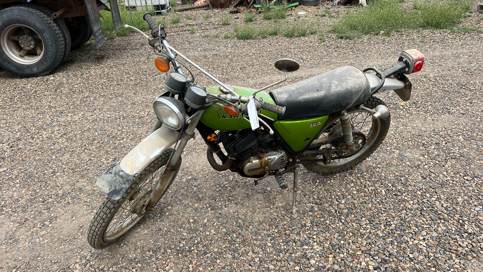 Kei（3/4） Steffes Group | 1974 Kawasaki K1 125 Enduro