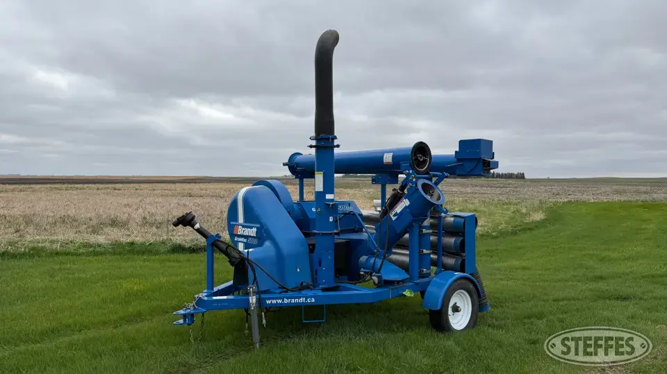 2005 Brandt 5000 Pneumatic Grain Equipment