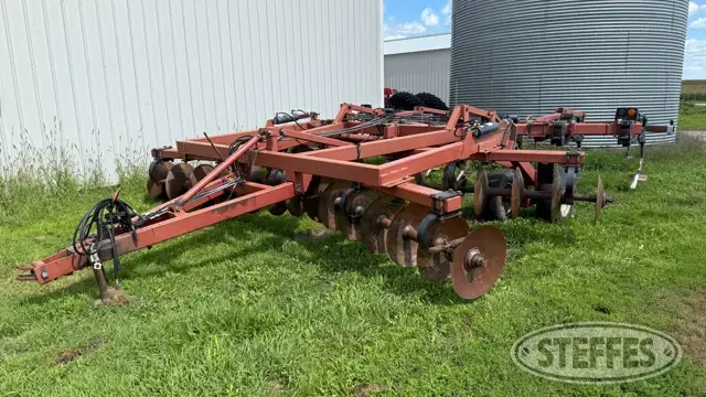 Wil-Rich disc ripper