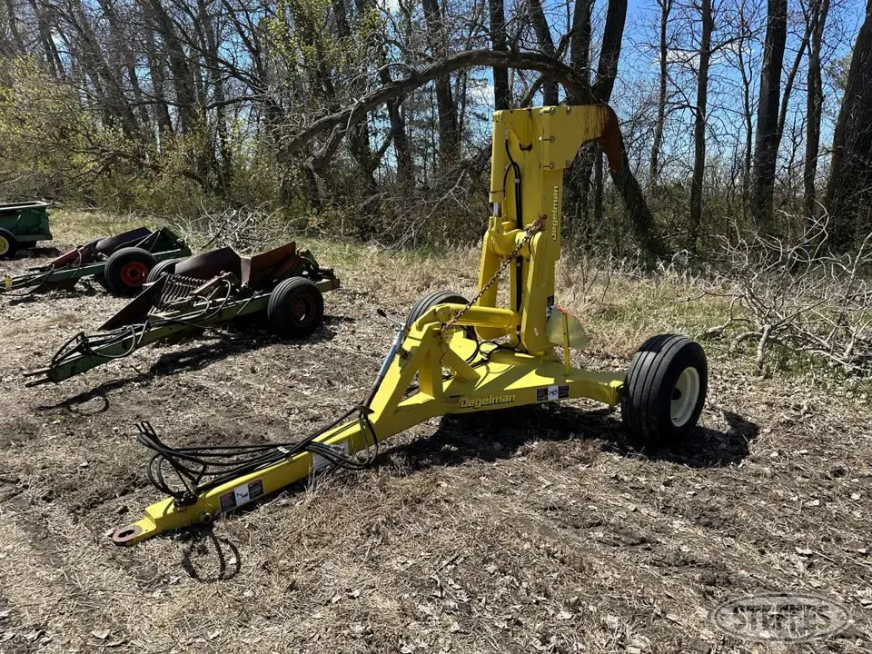 Degelman RD320 Rock Picker
