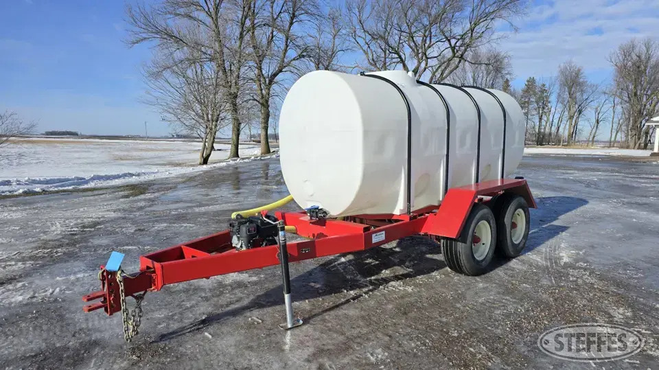 AG Systems AG1250 Water Tender