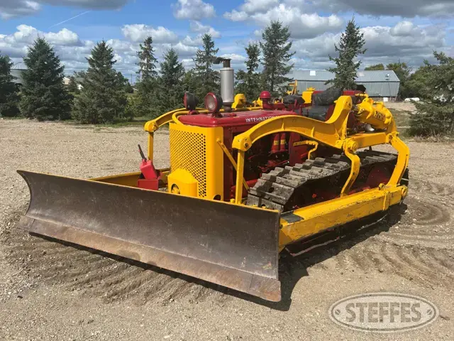 International TD9