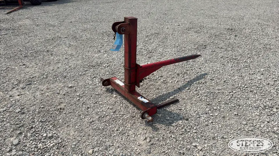 Wallace bale spear Bale Handling