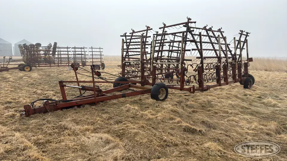 Melroe H-M450 Soil Finisher