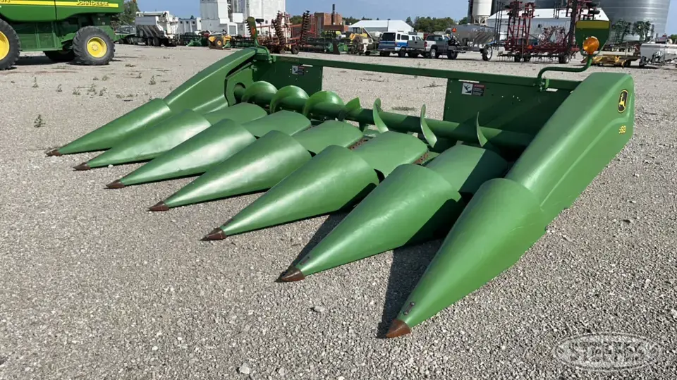 2003 John Deere 693 Corn Head