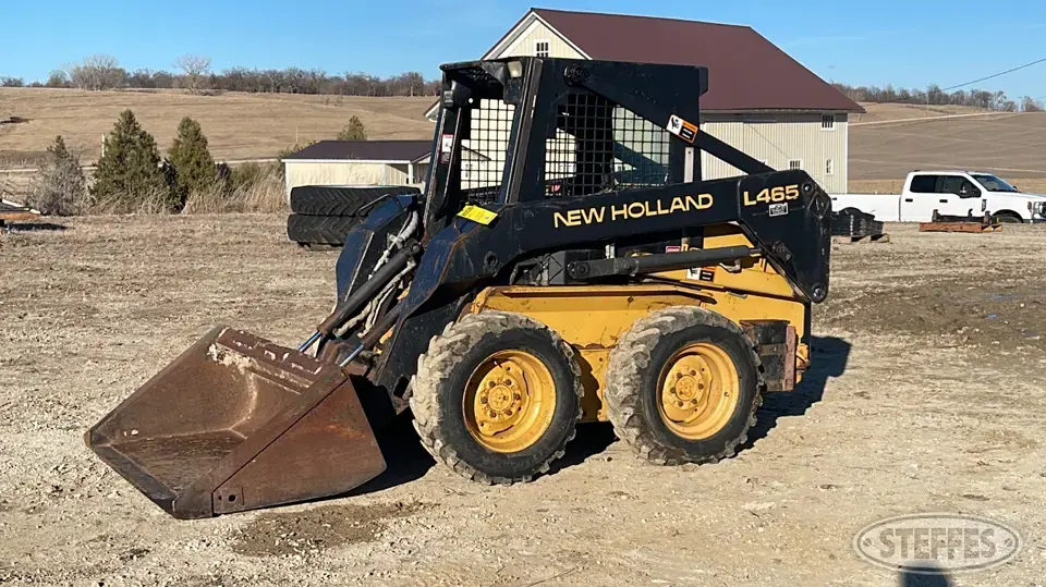 1996 New Holland L465 Wheeled Skid Steer