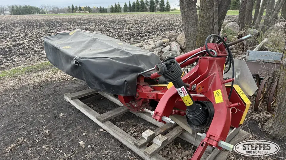 2020 New Holland DuraDisc 107M Disc Mower