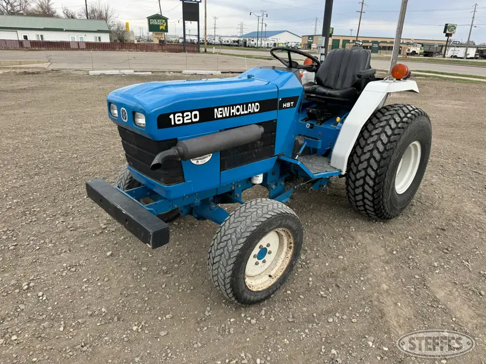 1996 Ford 1620 MFWD Tractor