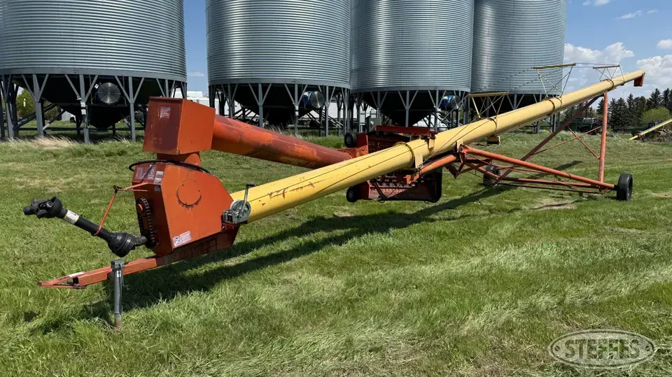 1998 Westfield MK130-71 Swing Hopper Auger