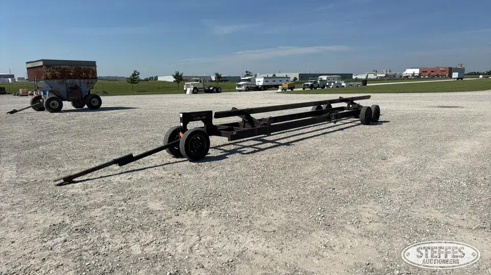 Header trailer
