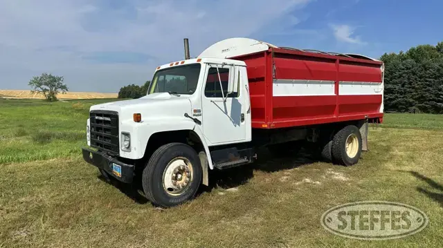 1985 International S1700