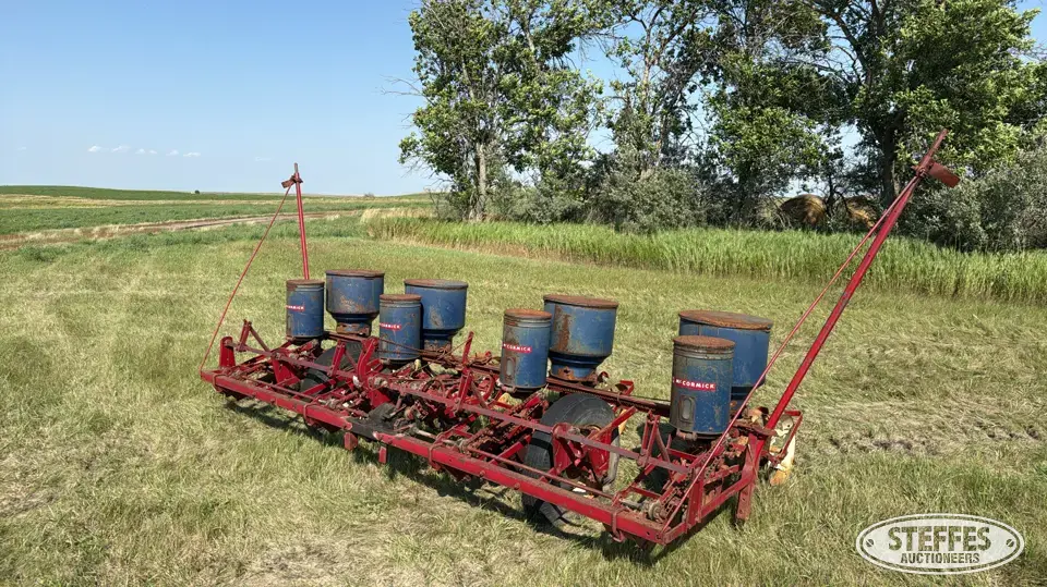 McCormick antique planter Collectible Machinery-Other