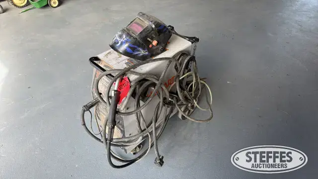Hobart Iron Man 230 welder