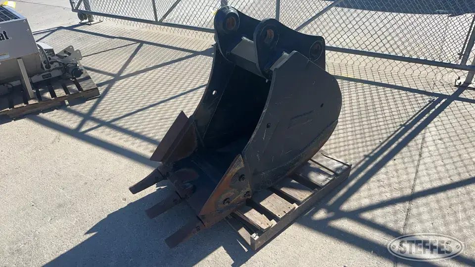 2021 Bobcat Bucket Excavator Attachment