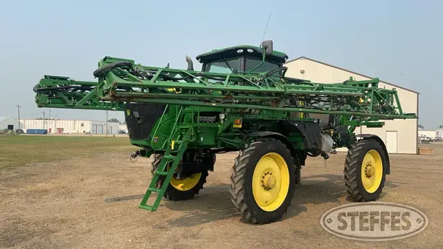 2014 John Deere R4030