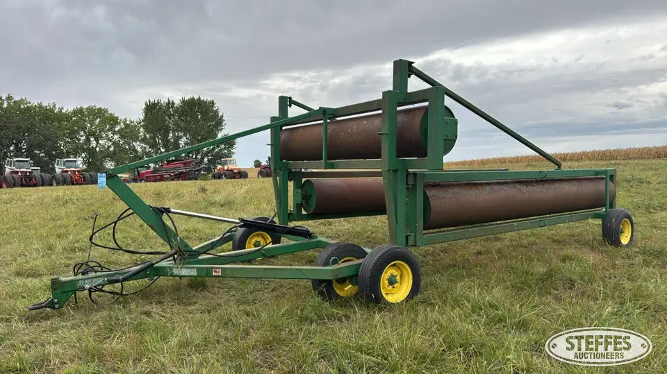 Harms Mfg. land roller