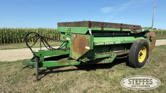 John Deere 350