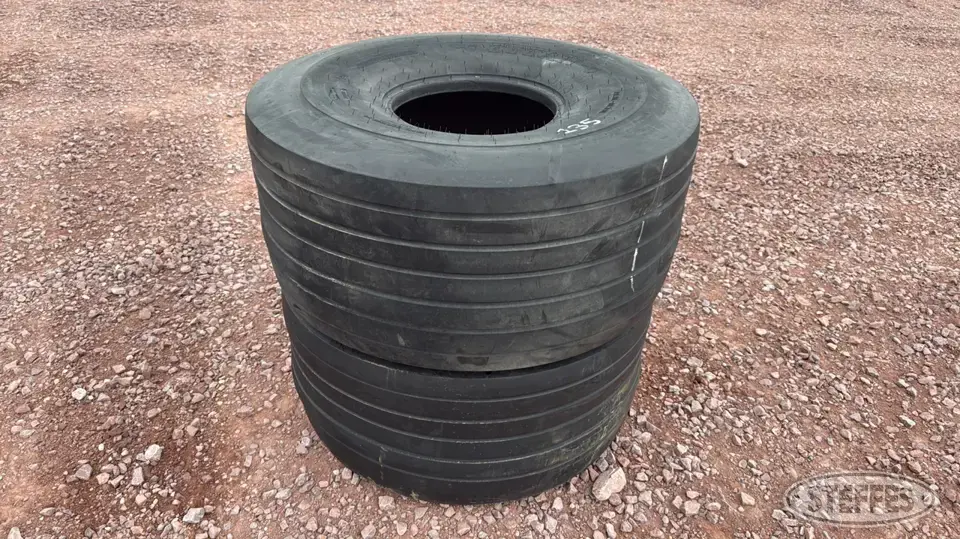 (2) Titan 21.5L-16.1SL tires Tractor-Implement Tire