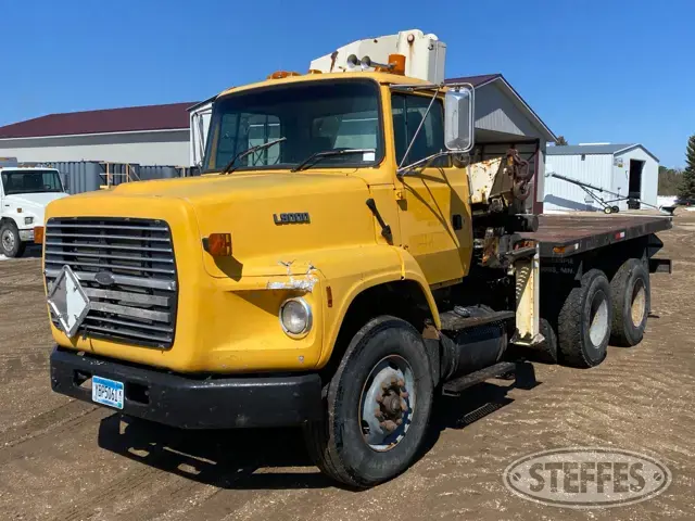 1995 Ford L9000
