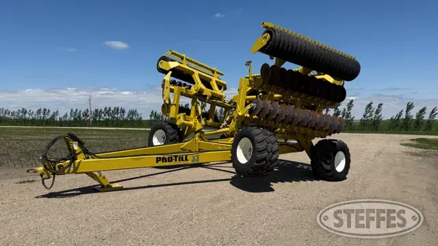 2015 Degelman Pro-Till 33