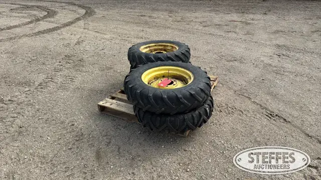 (4) 7.50-18 tires