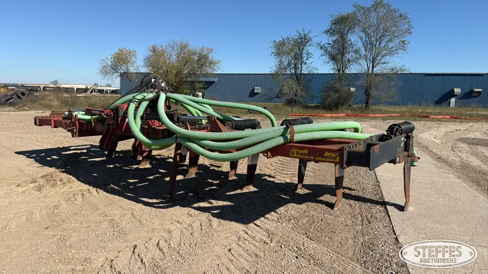 Unverferth Zone-Builder Manure Application Equipment