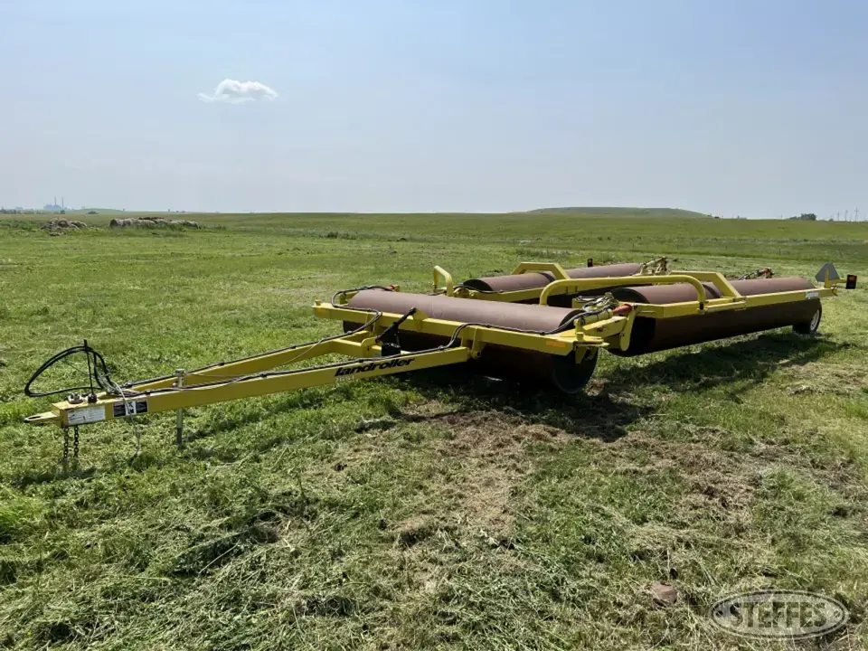 Degelman 7651 Land Roller