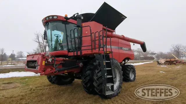 2012 Case IH 8230