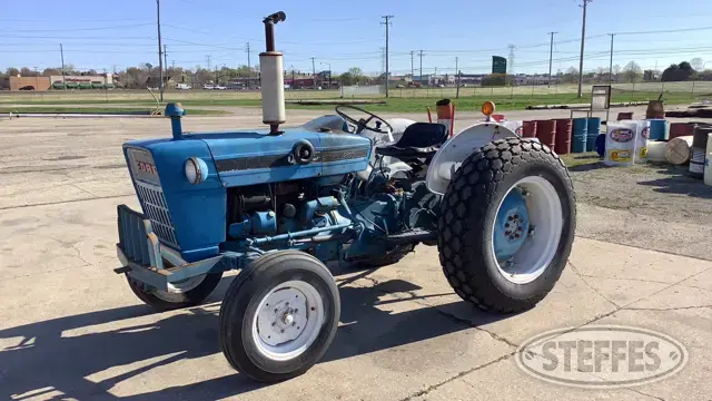 1972 Ford 2000