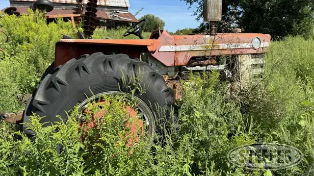 Massey Ferguson 1100