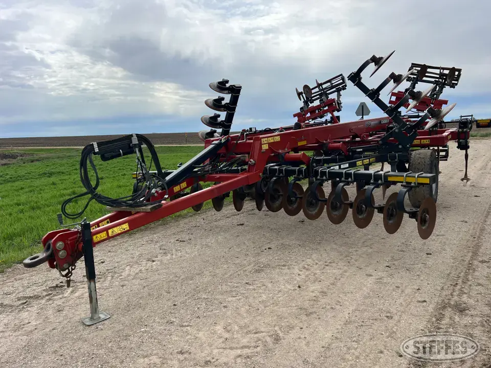 2014 Case IH 875 Ripper