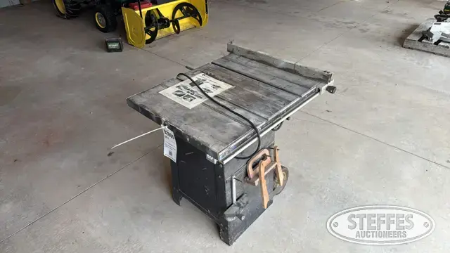 Rockwell table saw