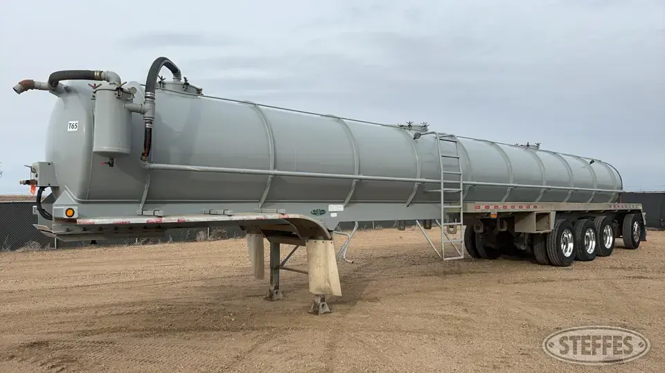 2019 Dragon 193 BBL Vacuum Trailer