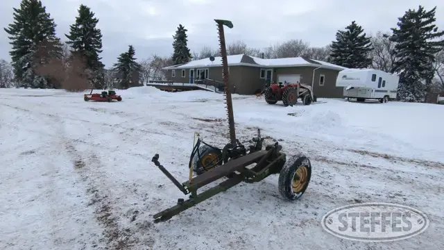 John Deere 11