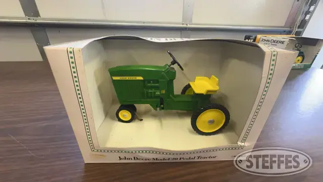 John Deere 20