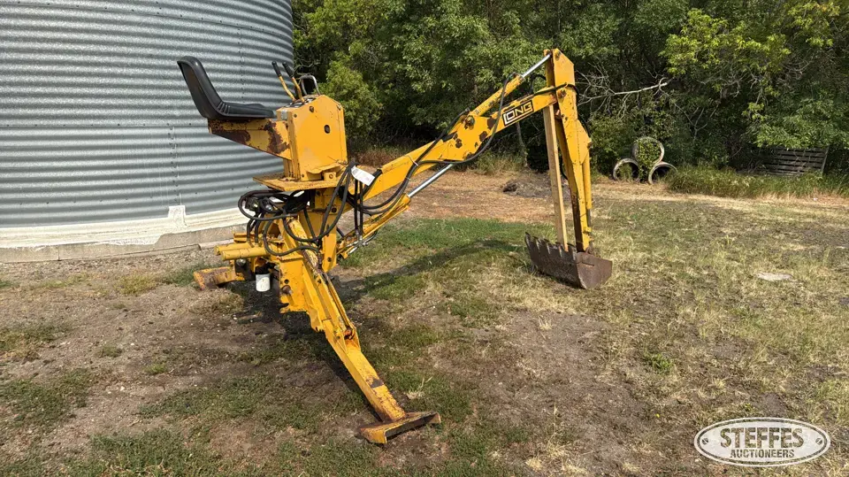 Long 1199A Loader Backhoe