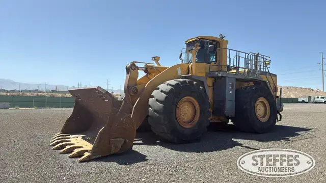 2006 Komatsu WA700-3