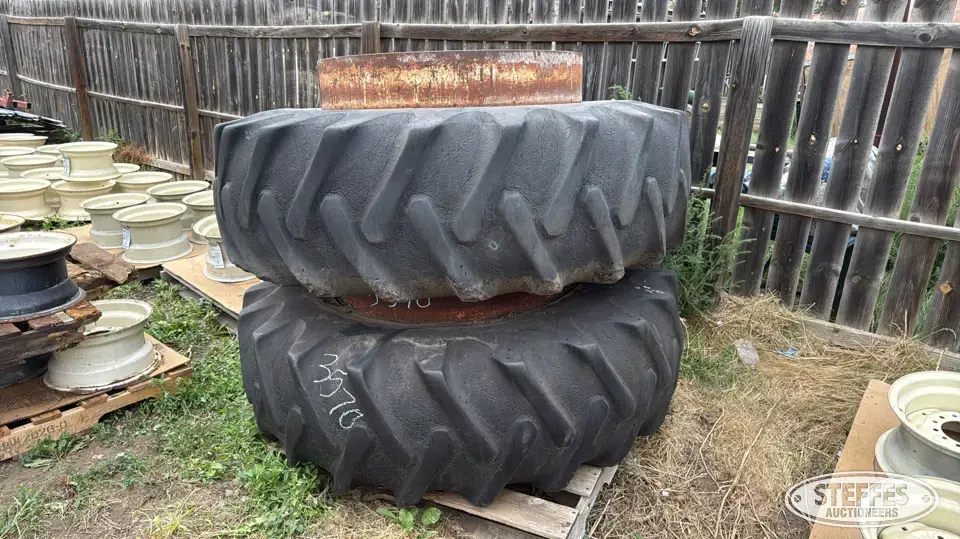 Co-Op 20.8-38 tires Tractor-Implement Tire