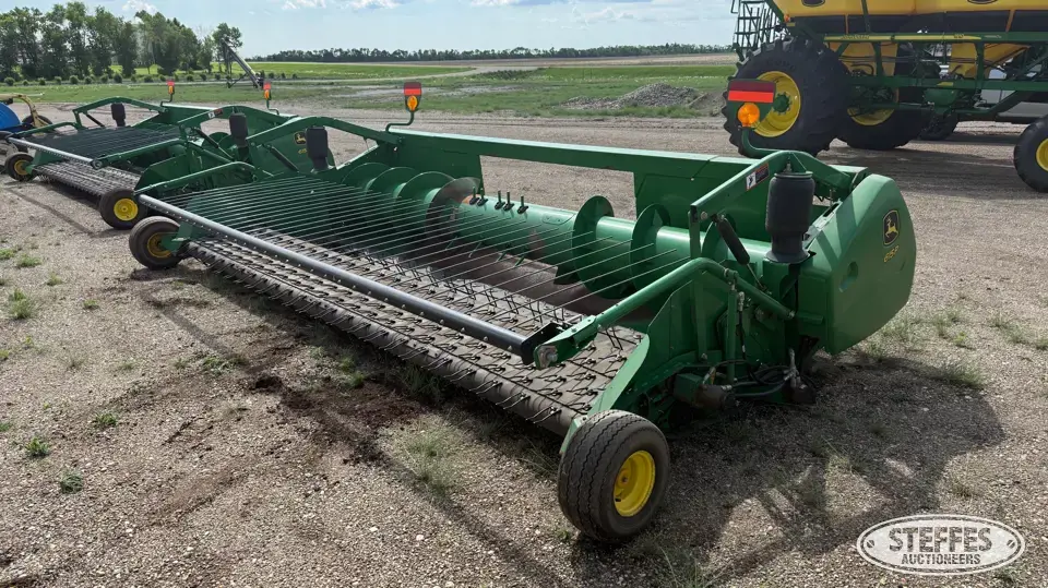 2009 John Deere 615P Pickup Head