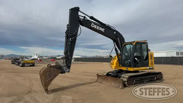 2018 Deere 135G