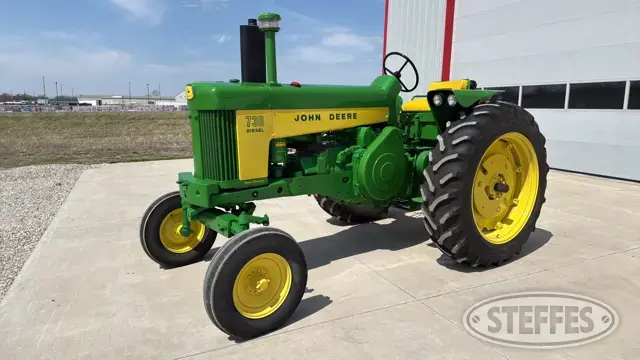 1959 John Deere 730