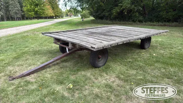4-wheel hay wagon