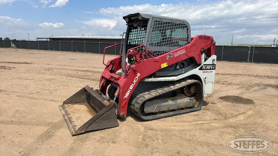 2018 Takeuchi TL10V2 Tracked Skid Steer