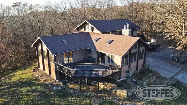 23894 Hawk Drive, Bonaparte, IA