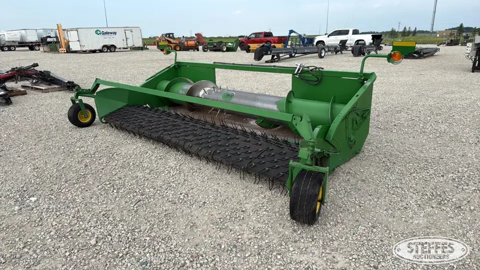 2001 John Deere 914P Pickup Head