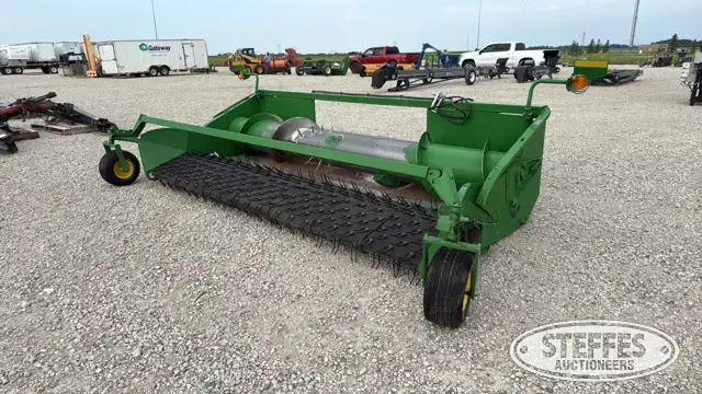 2001 John Deere 914P