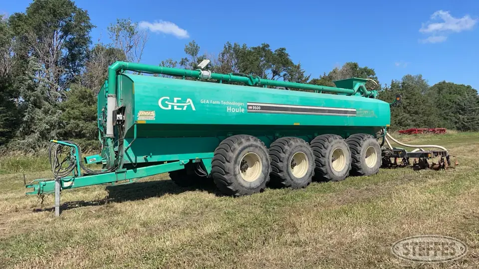 2016 Houle 9500 Manure Storage and Transportation Equipment