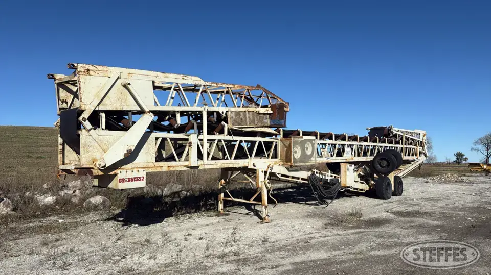 Swift Mfg. company R136125 Radial Stacking Conveyor