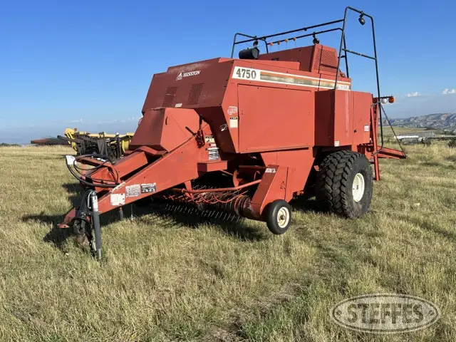 Hesston 4750