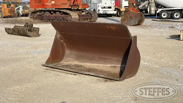 Wheel loader bucket